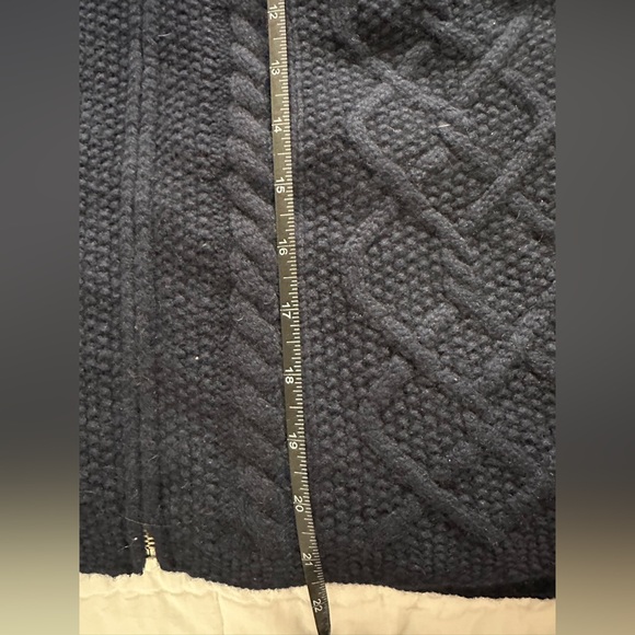 Zip-up Cashmeres Sweater made in Scotland - Picture 12 of 13